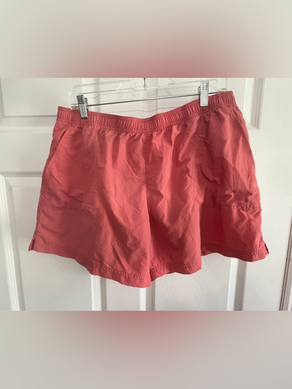 Columbia Women's Coral Elastic-Waist Shorts